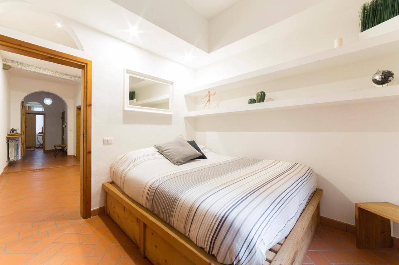 Santa Maria Novella 6 Sleeps Near The Central Station Florencia Exterior foto